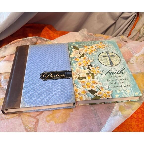 New 2 Journals - Picture 1 of 5